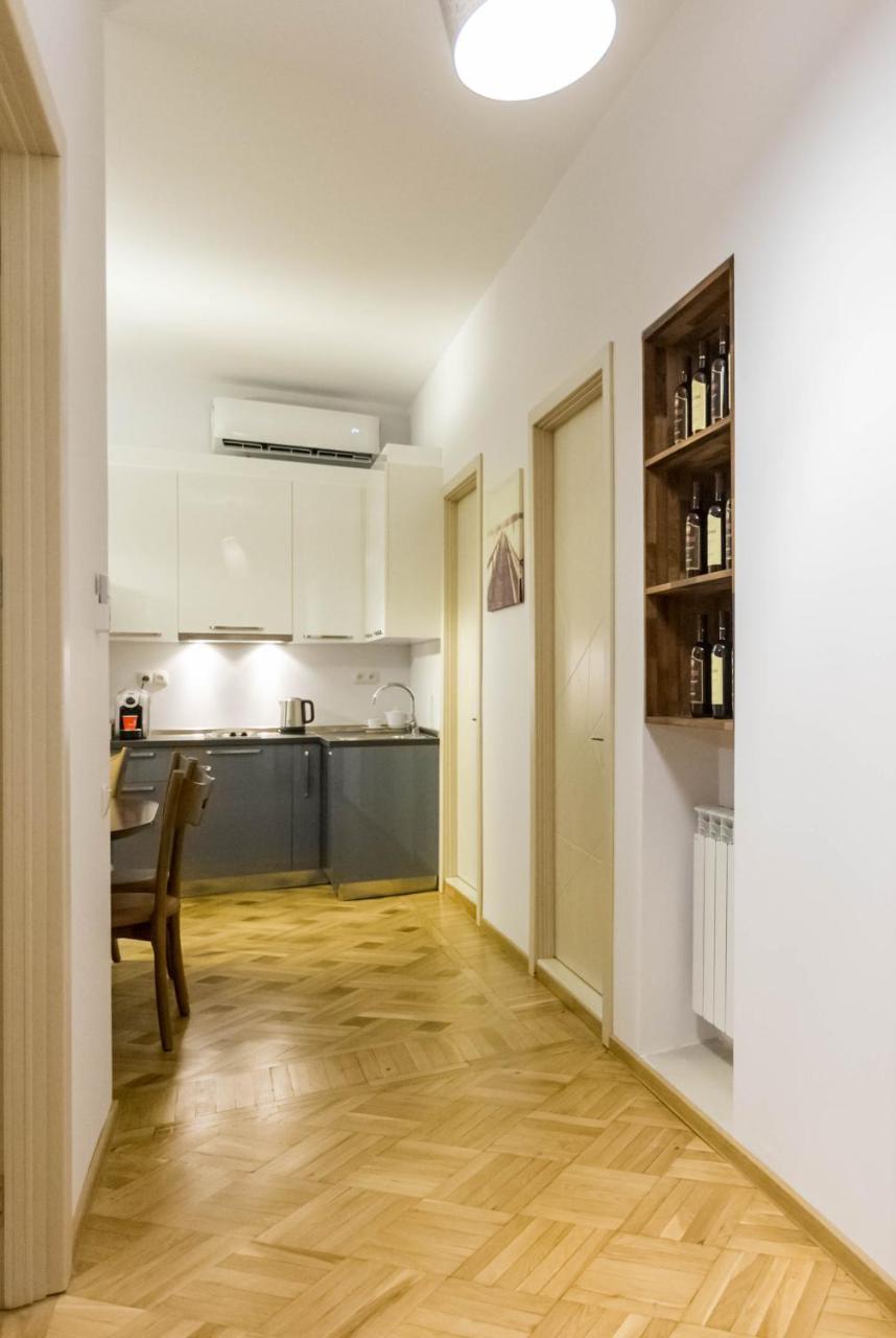 Luxury 3 Bedroom Apartment By Freedom Square City Center Tbilisi Exterior foto